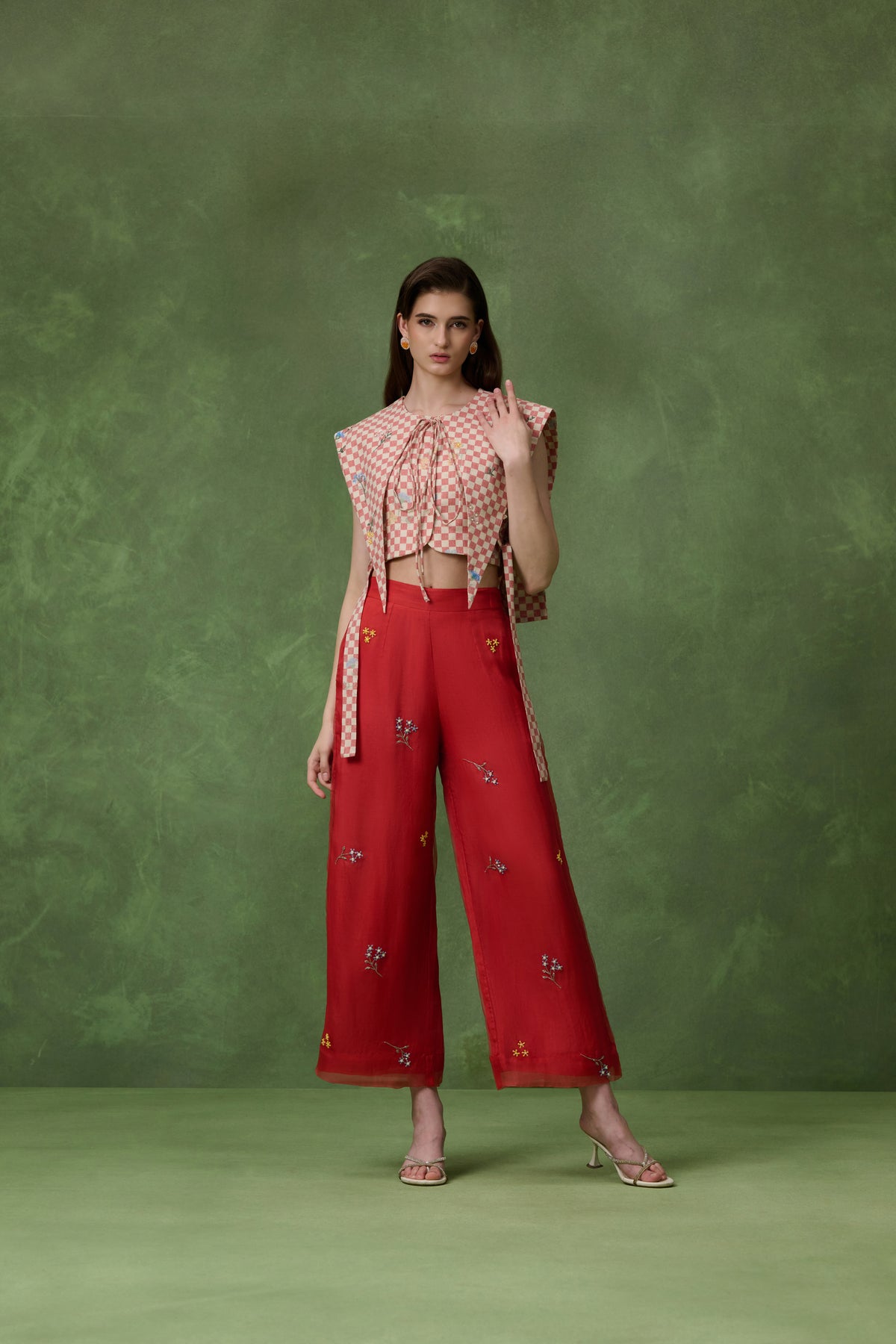 Bloom Bib Red